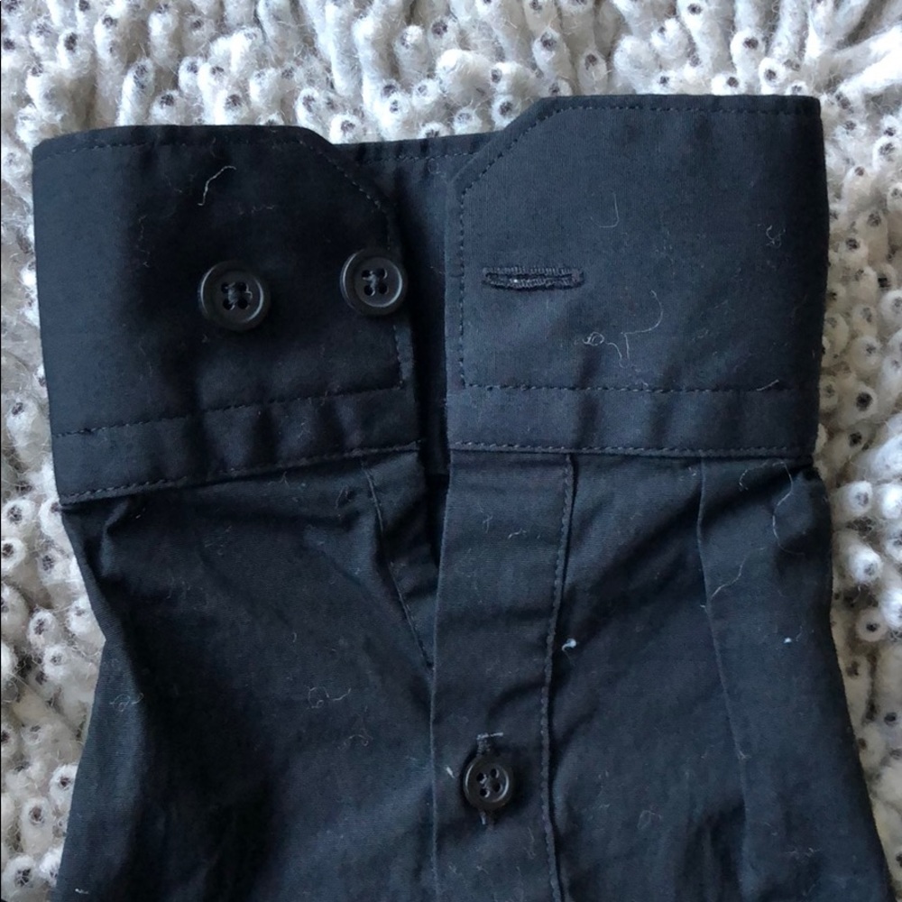 Express Extra Slim Button Down - Picture 3 of 3